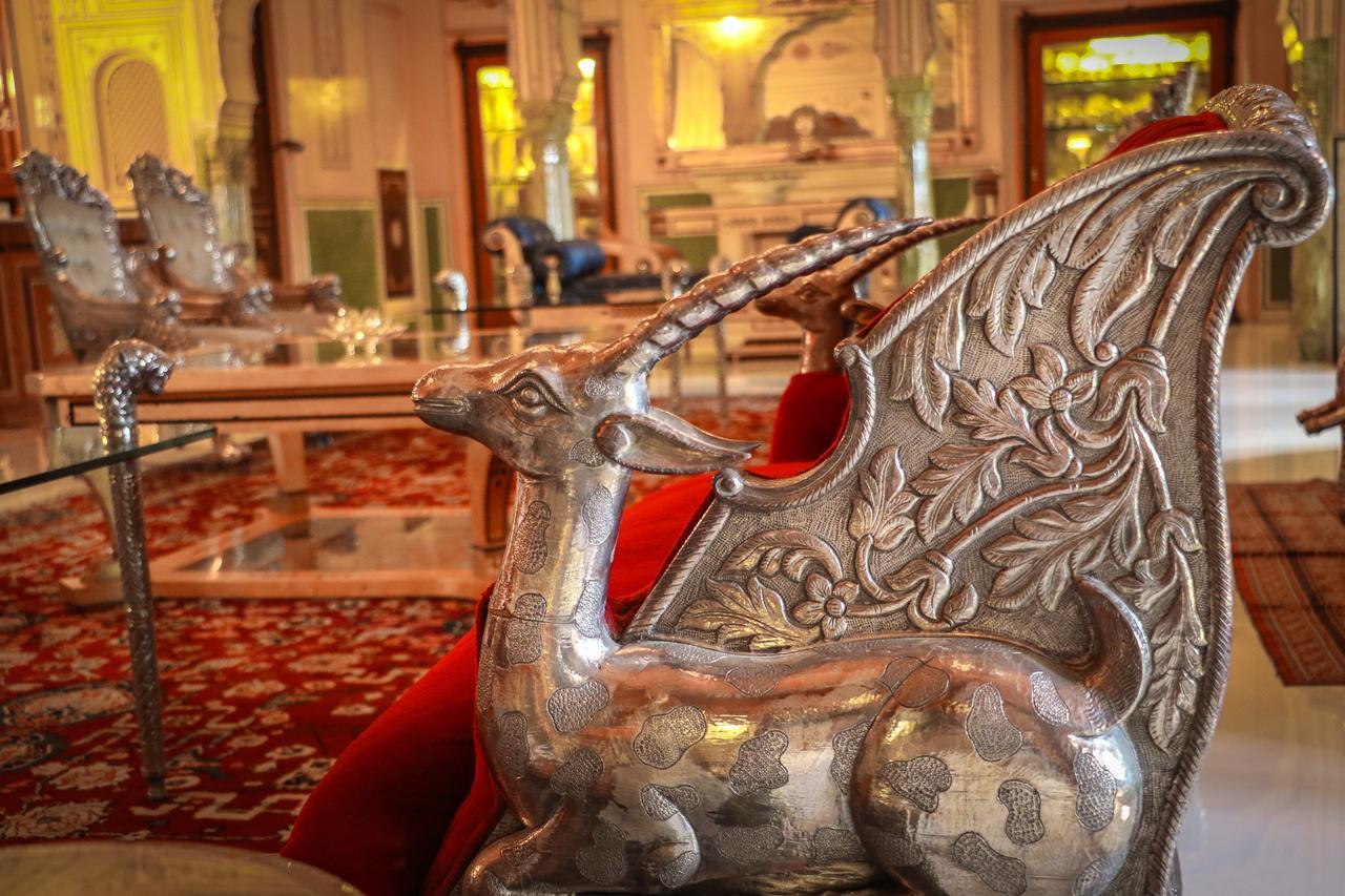 The Raj Palace Jaipur Bagian luar foto